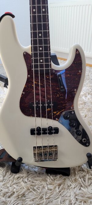 Squier classic Vibe 60s Jazz Bass - 2009