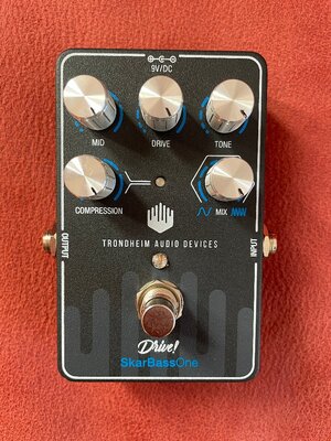 SkarBassOne, Solid Gold Beta-V, Noise Killer