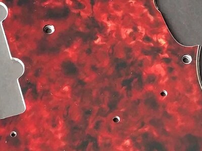 [SUCHE] Jazz Bass Pickguard Celluloid in Rot Tortoise