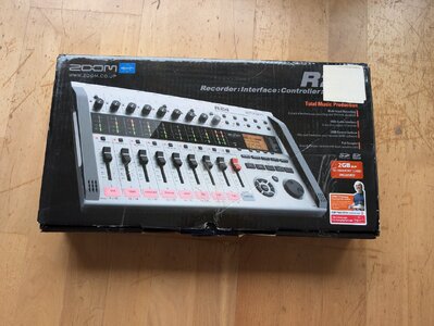 Zoom R24 Multitrack Recorder