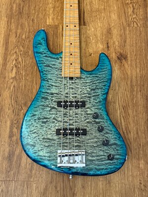 Sadowsky Custom Shop Masterbuilt 2020 Limited Edition Mastergrade Quilted Maple Whale Blue Burst