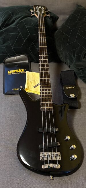 Warwick Thumb Pro Series 4 String