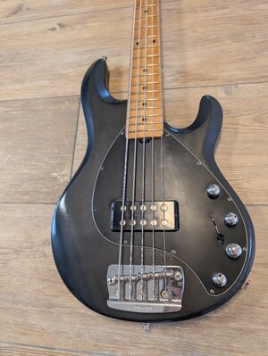 PXL_20251116_120411688.jpg PXL_20251116_120411688.jpg