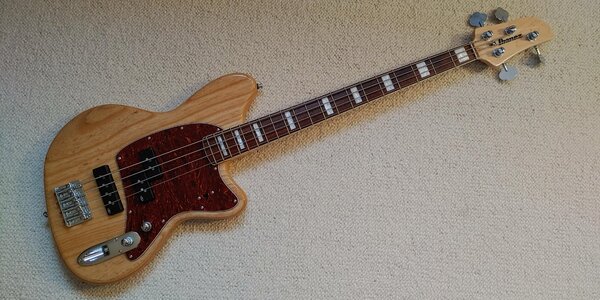 Ibanez TMB600 Bass (neuwertig)