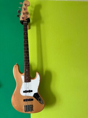 Hotwire Jazz Bass '77