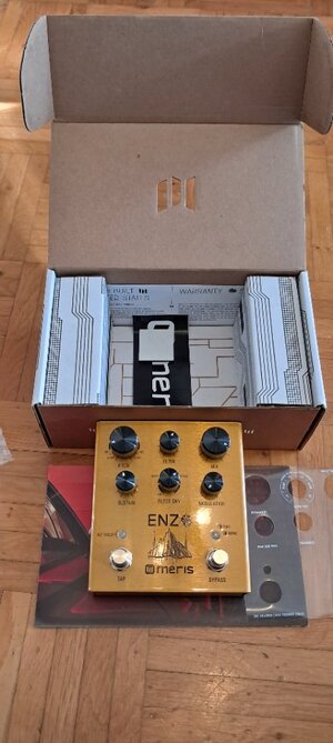 Neuwertig Meris ENZO Bass Synth