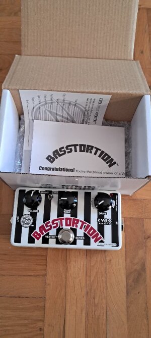 ZVEX Basstortion Overdrive Bass