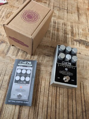 Origin Effects Cali76 Bass Compressor V2 Black