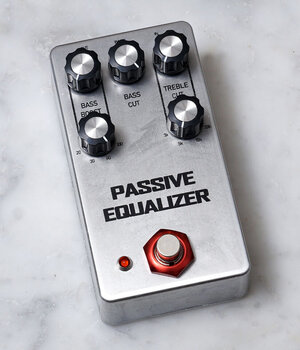 Passive Equalizer (Pultec Trick)