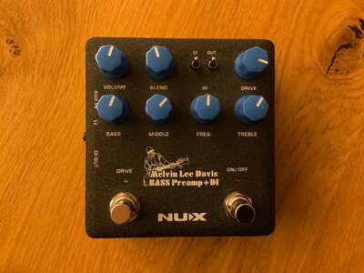 NUX MLD BassPreAmp