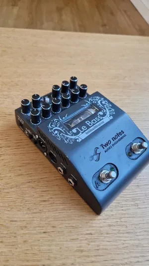 LeBass Two Notes Dual Channel Preamp