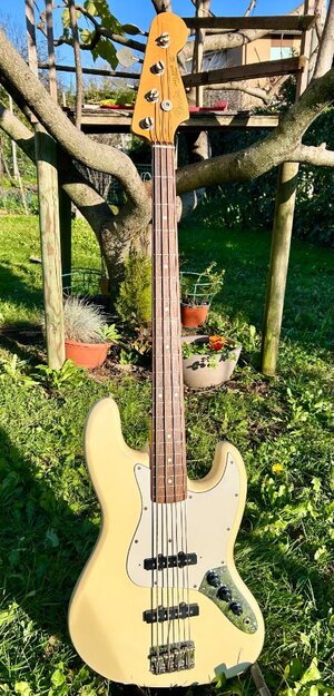 Fender Jazz Bass JB62 reissue '62 Made In Japan