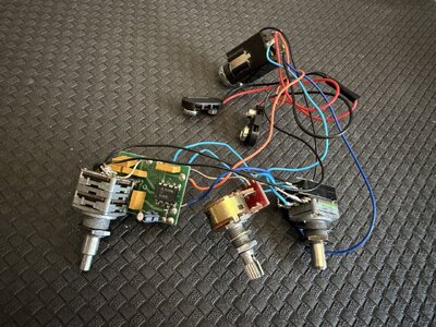 Reserviert - Glockenklang Aktivelektronik aus Human Base Jonas