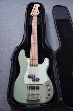 Vincent Bass Guitars Akkurat PJ 5 Modern "Custom" (2023)
