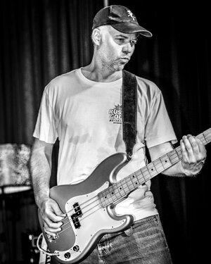 Slander Tongue - Penny Black - 26.11 - chriskroll_gigs (22).jpg Slander Tongue - Penny Black - 26.11 - chriskroll_gigs (22).jpg