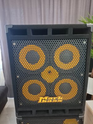 Markbass Standard 104 HF , Bass Box 800W / 8 Ohm ,mit Hulle