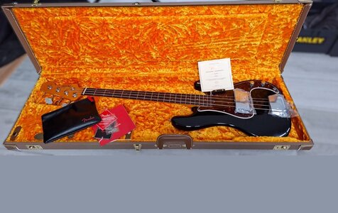 WhatsApp Image 2025-12-07 à 12.18.17_c9eec7df.jpg