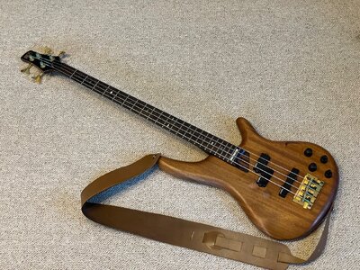 Ibanez E-Bass Soundgear SGR 1000 SOL