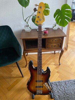 Vintage Guitars VJ74 Icon Jazz Bass