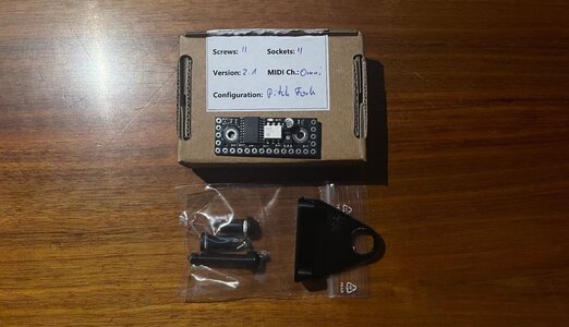 Oscillator Devices MIDI Mod Bundle für Electro Harmonix Pitch Fork