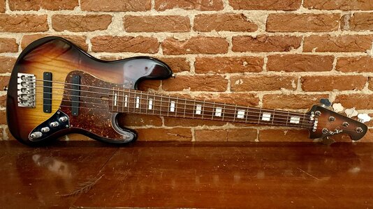 Low End LEJ5 (USA) 2006