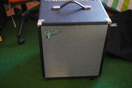 Fender Rumble 100