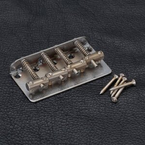 Suche: Fender 60' Bass bridge