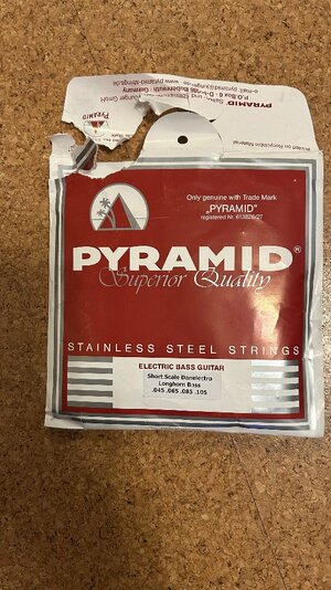 Pyramid Shortscale-Saiten, unbenutzt