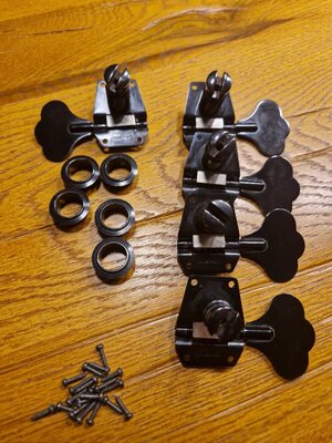 Originale MM Mechaniken für 5 Saiter