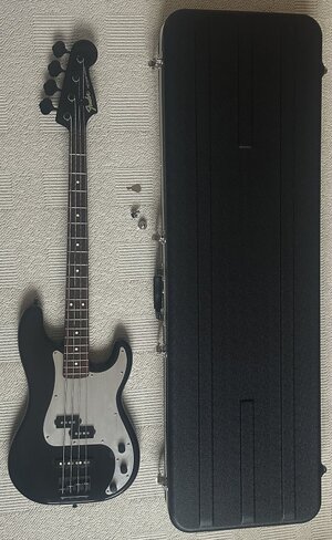 Fender Jazz Bass Special PJ-555, schwarz, modifiziert mit Koffer, MIJ