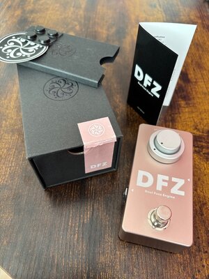 Darkglass DFZ Duality in OVP Edel Bass Fuzz Mini