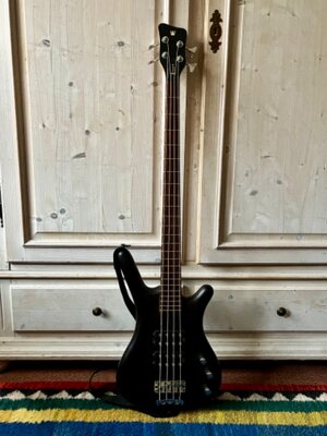 Warwick RB Corvette $$4