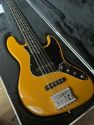 Lampart Custom Jazz Bass V - Ochre