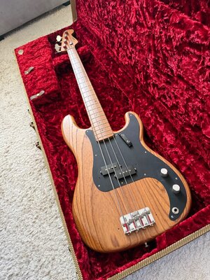 Fender FSR all roasted American Vintage 1958 Precision Bass