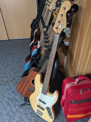 PXL_20251229_111225050.jpg PXL_20251229_111225050.jpg