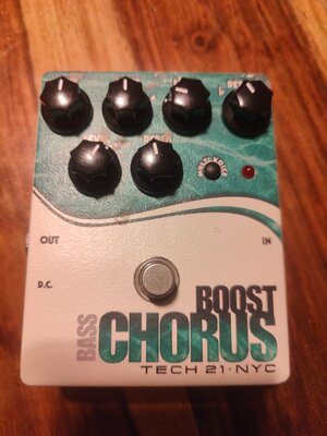 Tech21 Bass Boost Chorus