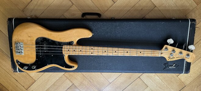 Fender Precision Bass 1976 near mint