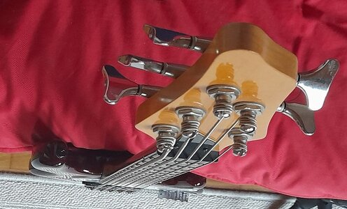 9Clover von oben schräg.jpg