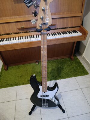 Maruszczyk Elwood Customshop 32 SparkleBlack