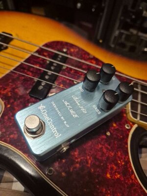 One Control 360 AIAB Preamp (Acoustic 360 Pre Stompbox)