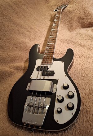 Jackson CBXNT DX 4 (5).jpg