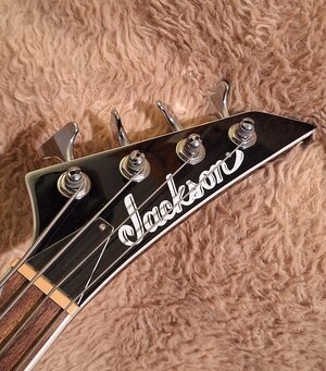 Jackson CBXNT DX 4 (7).jpg