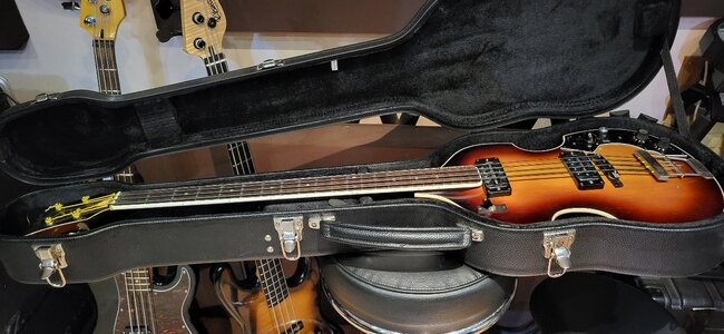 Hofner 500/1B, Baujahr 1966.