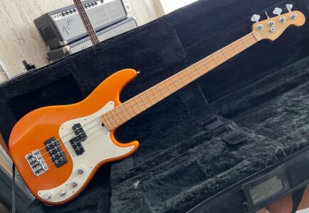 Fender Precision Deluxe Bass 2001 U.S.A. Autumn Blaze Metallic