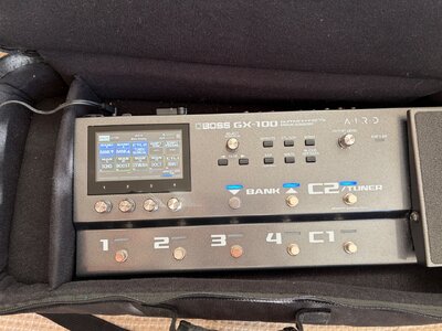 Boss GX-100 inkl. Netzteil, original Tasche, Bluetooth Adapter und OVP