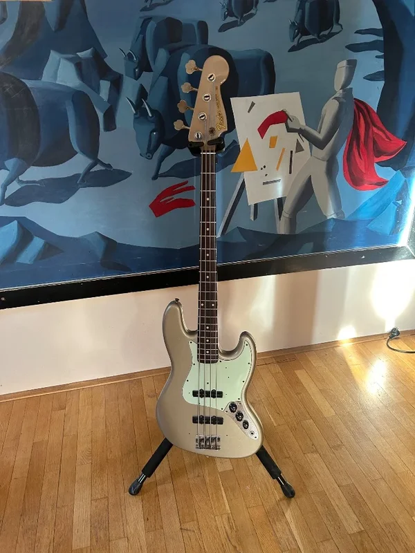 Fender Custom Shop Jazz Bass 64' Limited edition