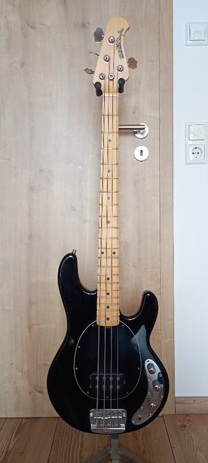 Musicman Stingray 4