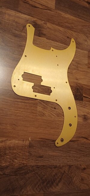 Goldenes Anodized Pickguard für Precision Bass