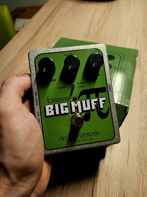 Bass Big Muff π (wie Neu)