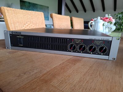 Yamaha XM 4180 4-Kanal Endstufe (Schweiz)